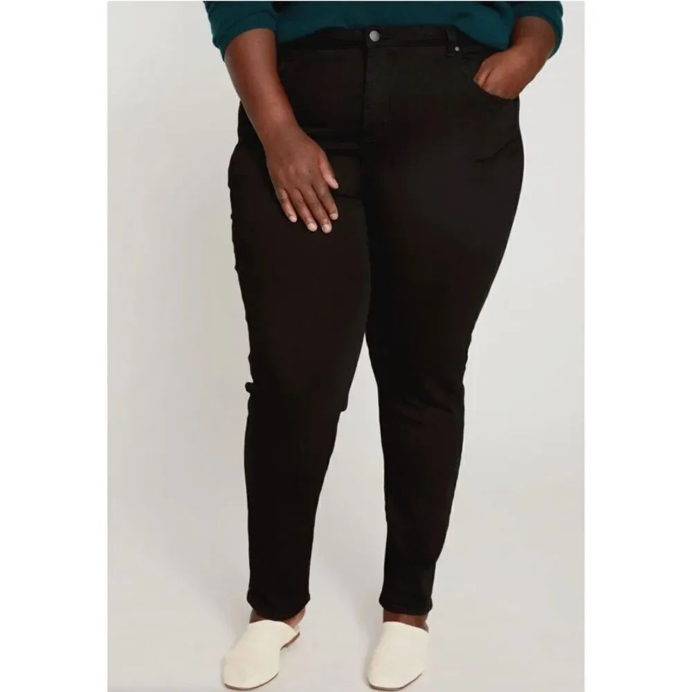 Universal Standard Black Seine High Rise Skinny Jeans 32 Inch Size 38 L